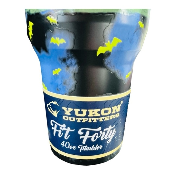 Buc'ees Halloween Yukon Tumbler 40oz "Hey Boo" Glow In Dark - Picture 6 of 6